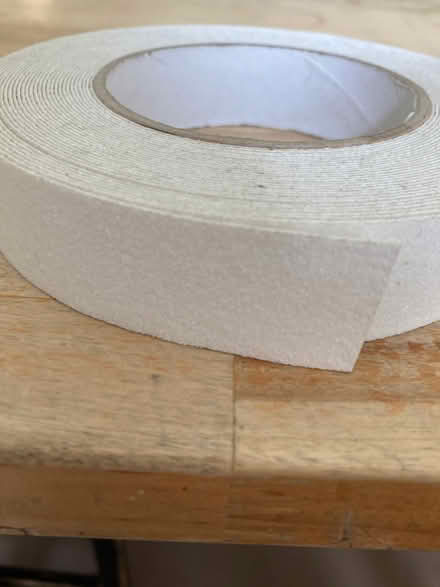 Photo of free ‘Grippy’ tape (Freehold LA1) #2