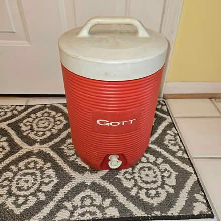 Photo of free 2 gallon beverage cooler dispenser (Columbia, Md) #1