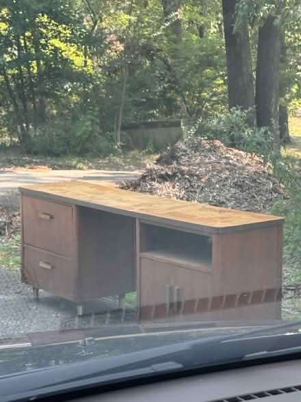 Photo of free Midcentury desk (Severna park md) #1