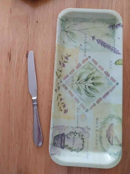 Photo of free Small melamine tray (Verwood BH31) #1