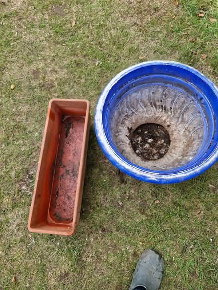 Photo of free Garden pots (Great Baddow CM2) #1