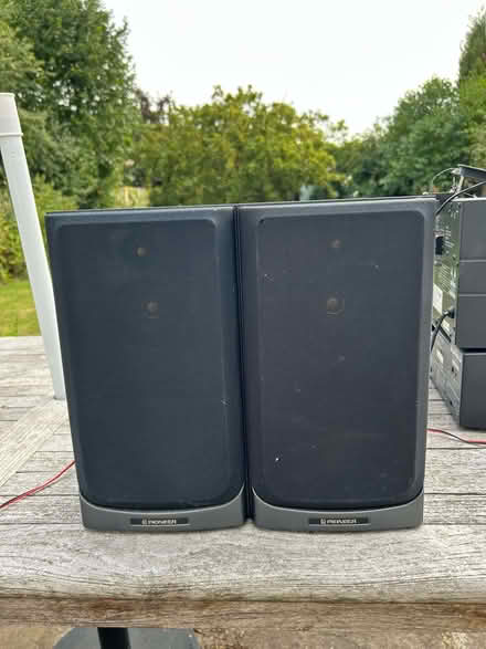 Photo of free Pair of Pioneer speakers (Skirmett RG9) #1