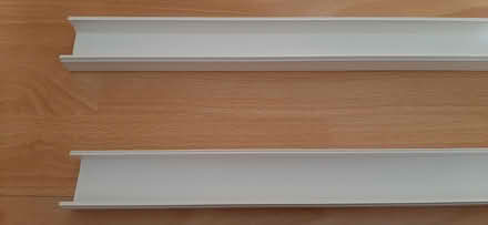 Photo of free white plastic cable cord concealer x2 (Loanhead EH20) #2