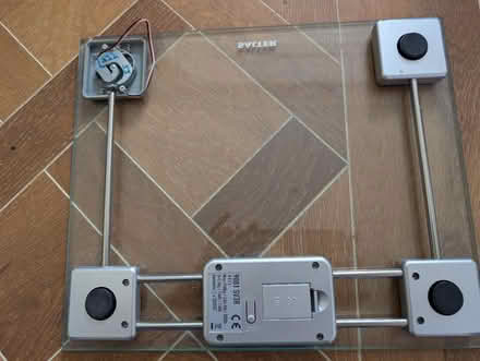 Photo of free Salter Scales Broken (Holland Park W11) #3