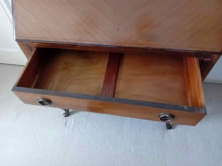 Photo of free Bureau (Gallowstree Common RG4) #3