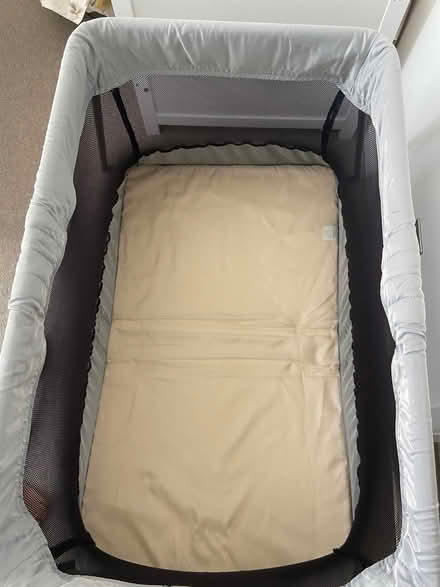 Photo of free Travel cot (Oadby LE2) #3