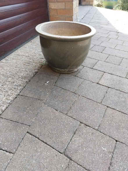 Photo of free Ceramic pot (Bancroft MK13) #1