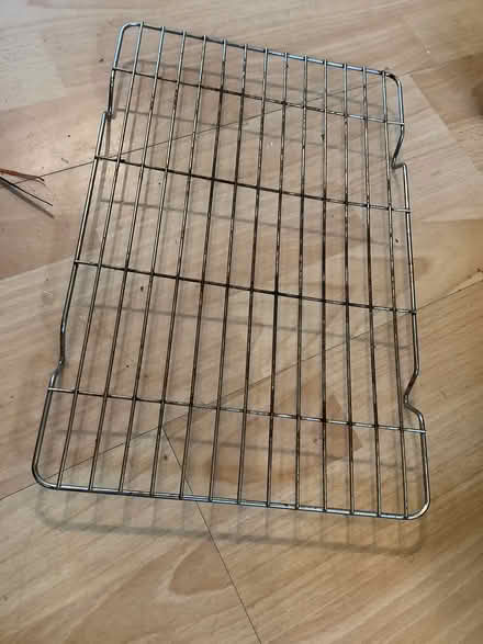 Photo of free 3&x22cm cooling rack (Brampton S40) #1