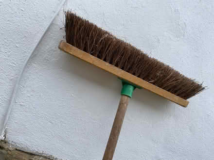 Photo of free Large hard brush (BD17 5LZ) #1
