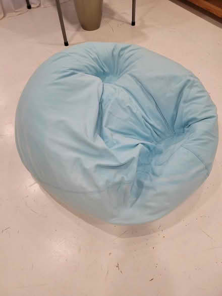 Photo of free Bean bag chair (Montreal road and St Laurent) #1