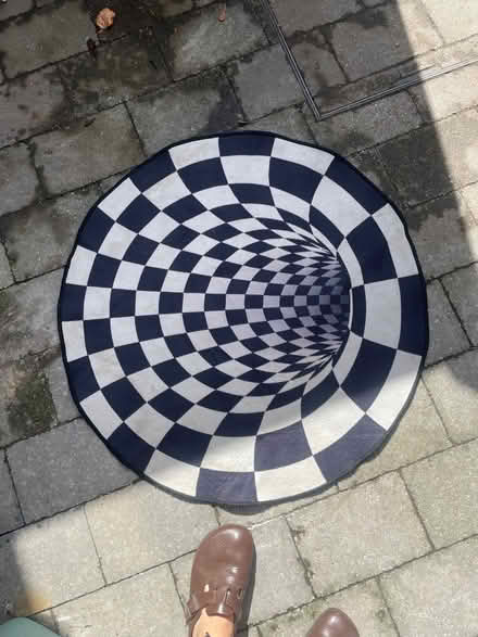 Photo of free Illusion rug (Sherwood NG5) #1