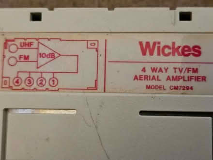 Photo of free 4 way TV Aeriel Amp (Highway SL6) #2