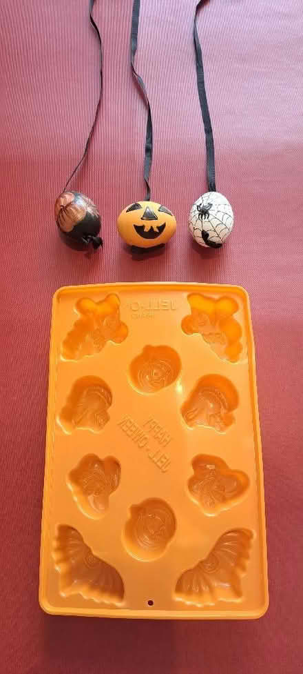 Photo of free Halloween decorations (Sion Hill) #1