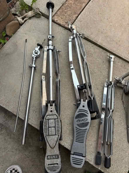 Photo of free Drum Hardware (Rotherham S62) #2