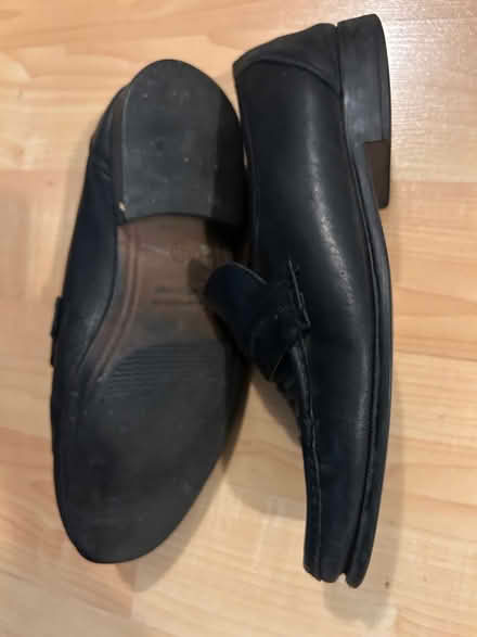 Photo of free Mens leather loafer shoes size 9-42 (L5L 5P5) #3