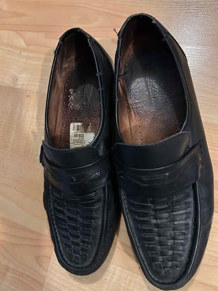 Photo of free Mens leather loafer shoes size 9-42 (L5L 5P5) #1