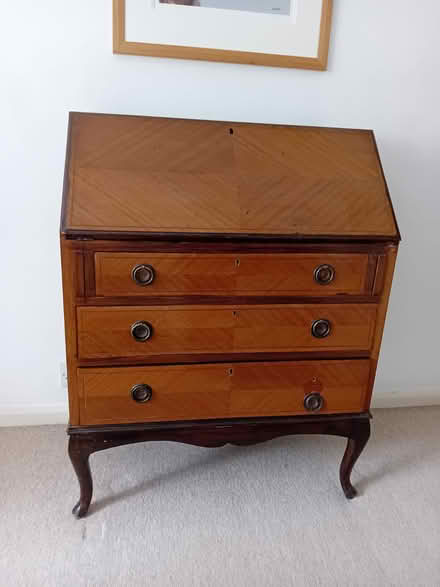 Photo of free Bureau (Gallowstree Common RG4) #4