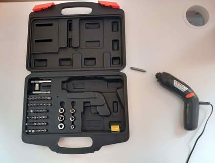 Photo of free Electric screwdriver (Oxford OX4) #1