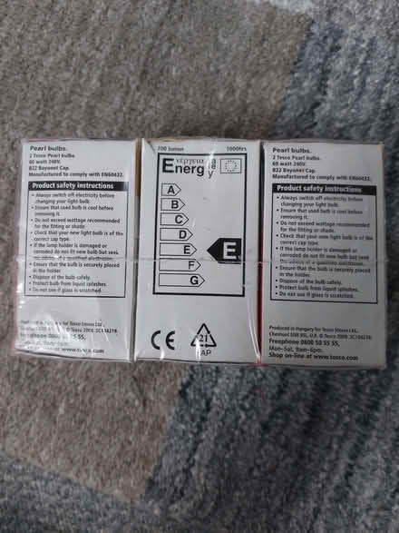 Photo of free Six pearl bayonet bulbs (Humphrey's End GL6) #2