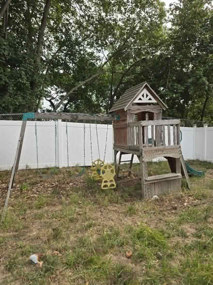 Photo of free Swing set (methuen) #1