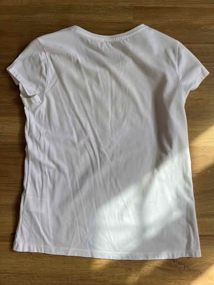 Photo of free Lady t shirt (Serangoon MRT station) #2