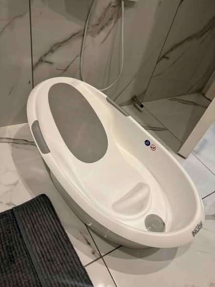 Photo of free Nuby baby bath (Croydon) #1