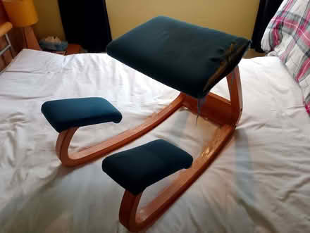 Photo of free Kneeling Chair (St. Giles LN2) #1