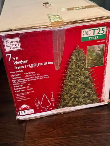 Photo of free Christmas tree - artificial (Prospect) #1