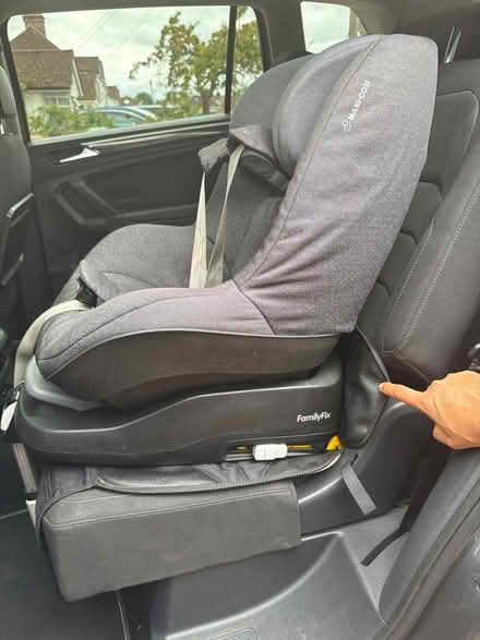 Photo of free Car seat for baby upto 4 year old (Croxley Green WD3) #3