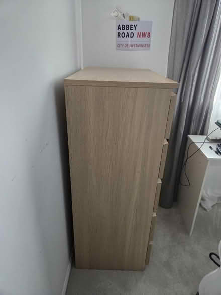 Photo of free chest of drawers(malm) (Abbeyhill EH7) #4