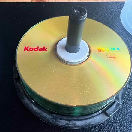 Photo of free Blank CDs 700MB 80min (Twickenham TW2) #2