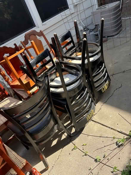 Photo of free Dining Chairs (Stony Point in Roseland) #4