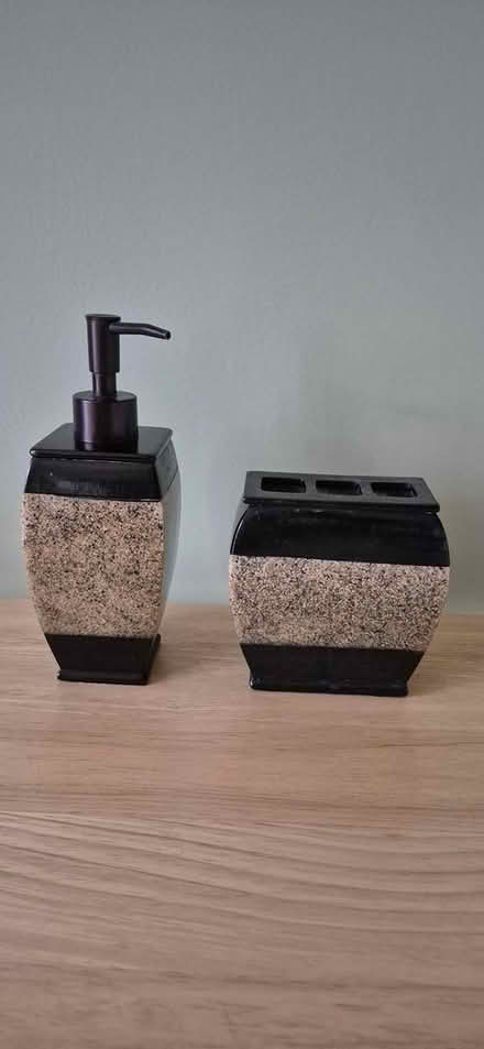 Photo of free Bathroom Accessory Set (Yonge & Elgin Mills) #1