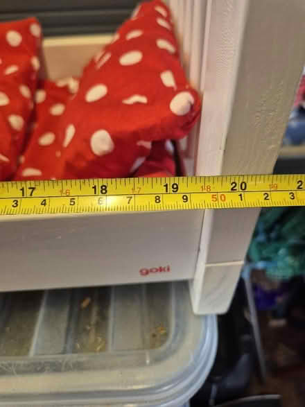 Photo of free Dolls bed (Harley Shute TN38) #3