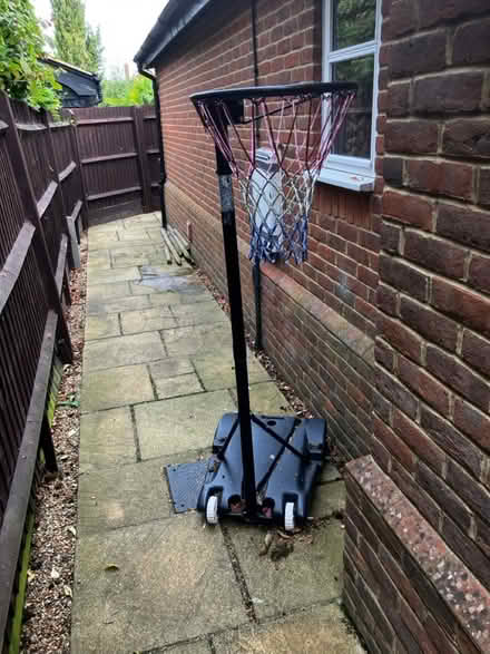 Photo of free Netball net (height adjustable) (south stoke RG8) #1