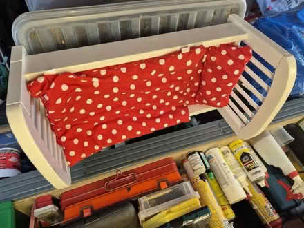 Photo of free Dolls bed (Harley Shute TN38) #1