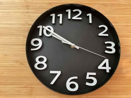 Photo of free Wall clock 11” diameter (Hintonburg) #1