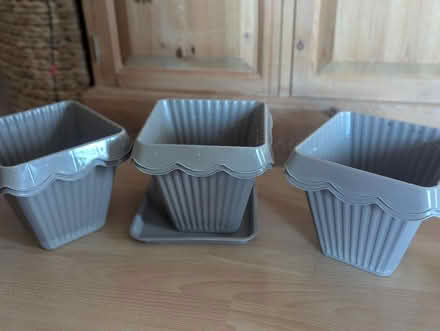 Photo of free Plant pots 4 (Brentford TW8) #3