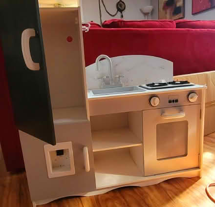Photo of free Small kitchen play set (Upper Darby) #1
