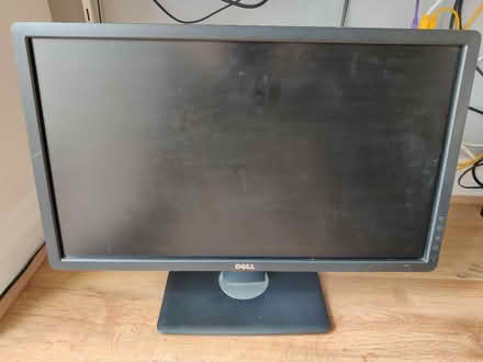 Photo of free Dell 23" monitor (Headington OX3) #1