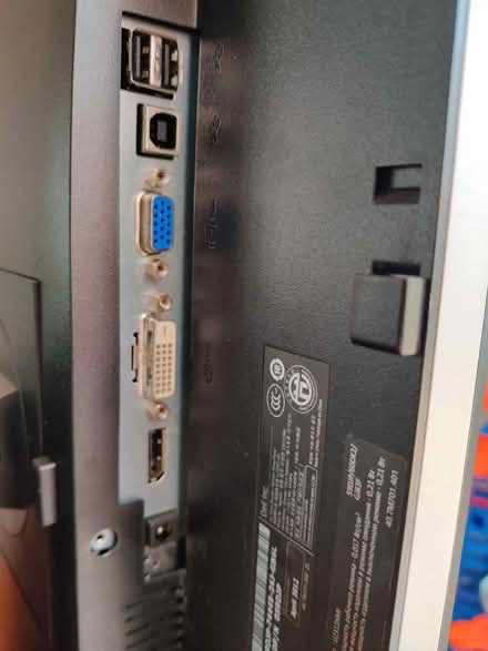 Photo of free Dell 23" monitor (Headington OX3) #3