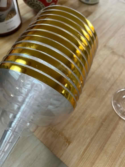 Photo of free 12 plastic champagne glasses (BN41) #3