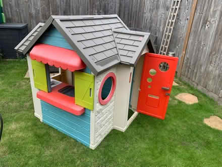 Photo of free Smoby playhouse / shop (Roehampton SW15) #4
