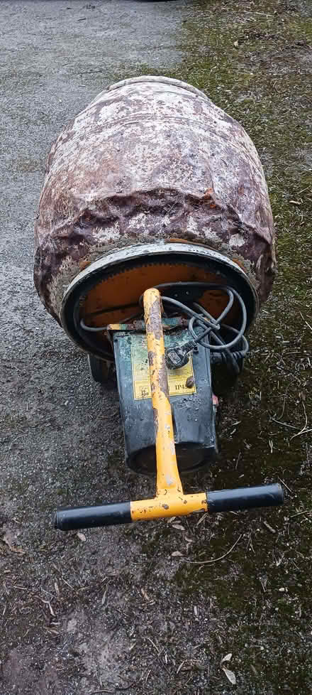 Photo of free Electric Cement Mixer (Crookes S10) #3
