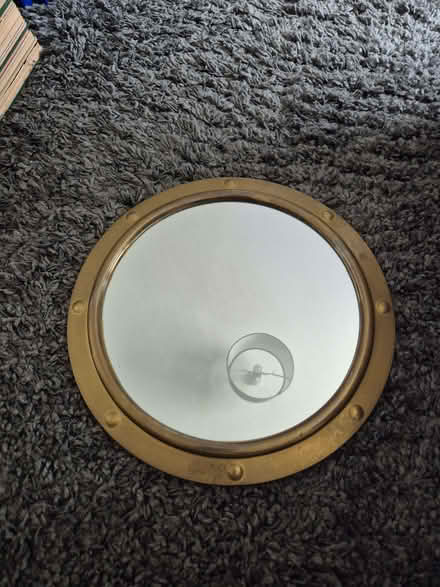 Photo of free Metal Framed Round Mirror (Bengeo SG14) #1