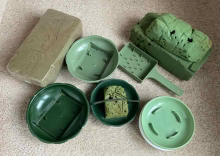 Photo of free Flower arranging bowls and foam (Westbury on Trym BS9) #1