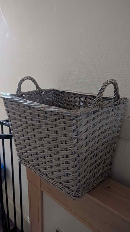 Photo of free Large wicker basket (Markinch KY7) #1