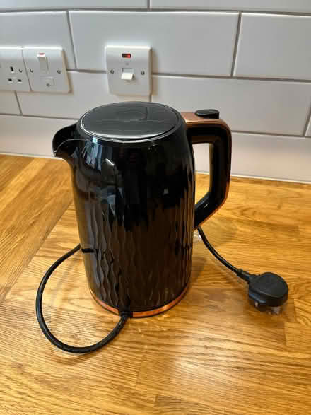 Photo of free Kettle (Upper Bourne GL5) #1