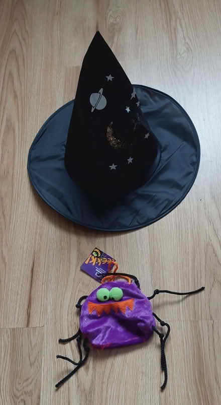 Photo of free Halloween costumes (Ham TW10) #1