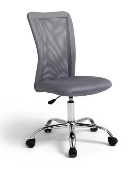 Photo of free Argos Reade grey chair (Abingdon OX14) #1
